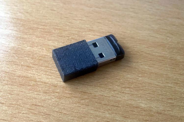 Cap for USB sticks