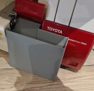 Toyota SLR 4D Overlock Waste Tray