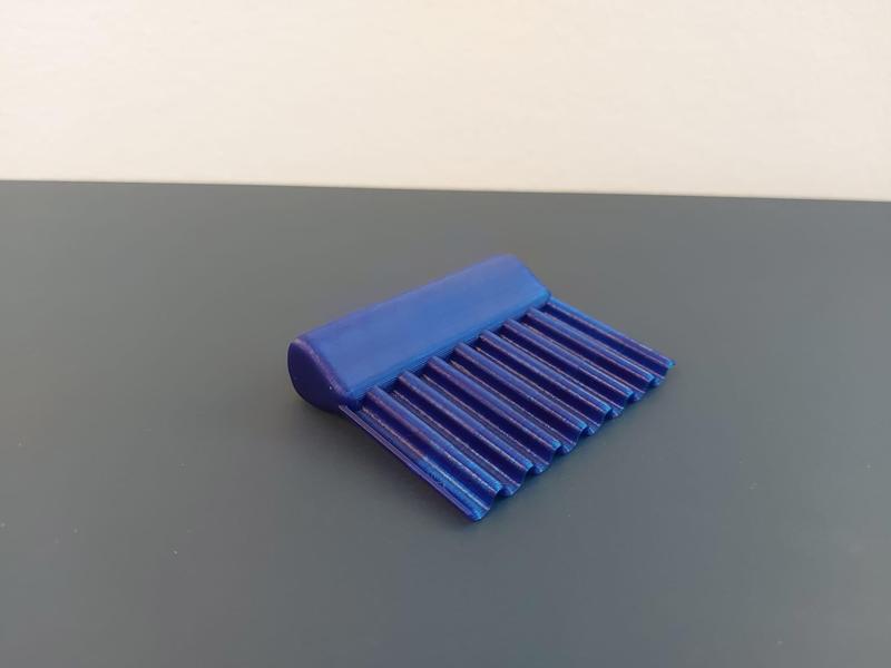 Simple wavy dough-cutter for play-dough
