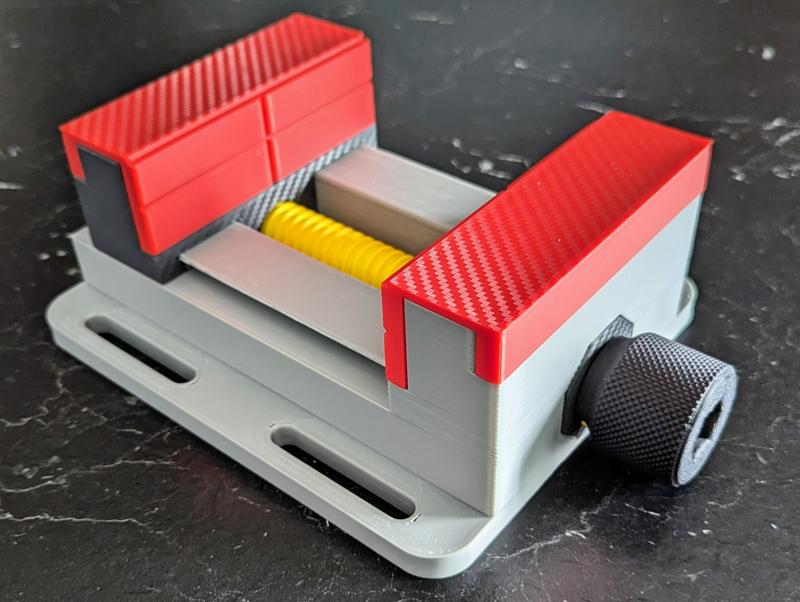 Large Machine Vise with Trapezoidal Thread