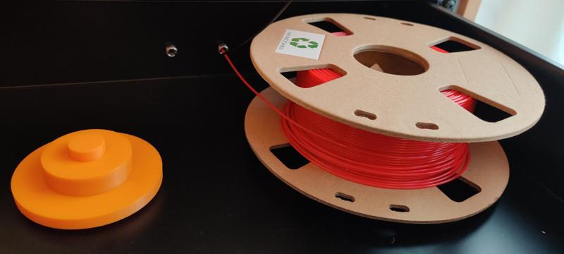 Rolling Horizontal Spool Storage (With source files)