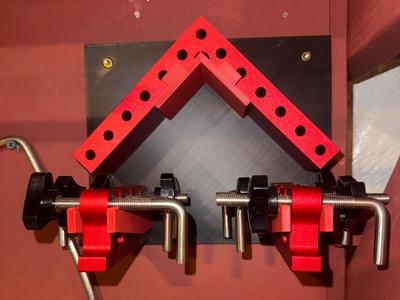 90 Degree Cabinet Corner Clamp Rack