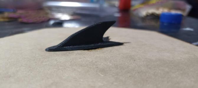 ALETA DE TIBURON, SHARK FIN