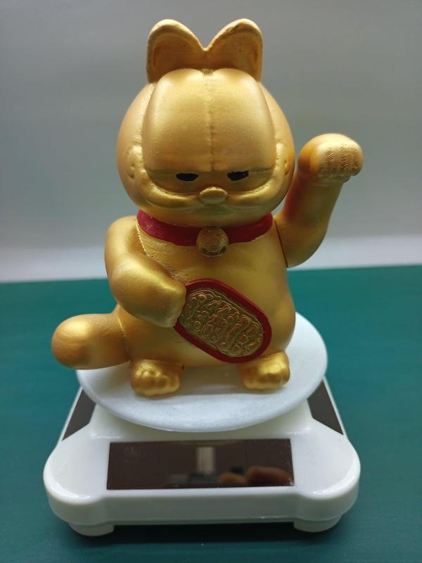 Garfiel gato de la suerte