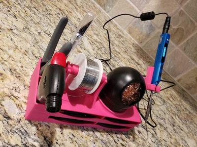 TS100 Portable Soldering Station