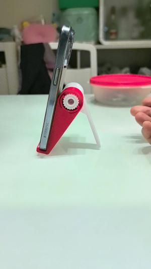 Phone stand, fully 3D printed, foldable and portable: compatible with iPhone 14 Pro, Huawei Mate 60 Pro and tablets