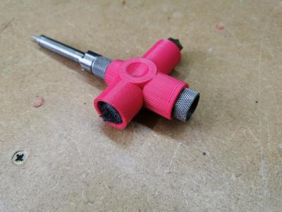 LEE case trimming tool