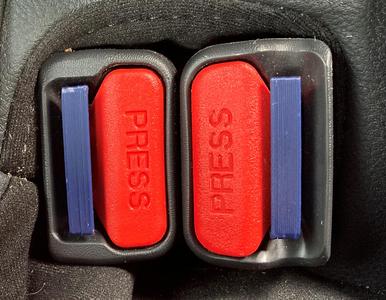 Subaru Seatbelt Silencer - Low Profile