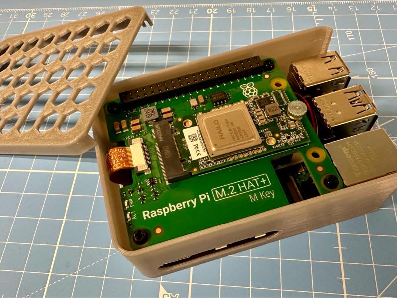 Raspberry Pi 5 AI Kit Case