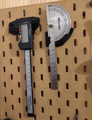 Skadis - protractor holder - No post-processing required