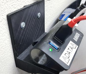 ANKER USB HUB - Wall mount support