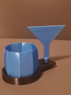 Waste garbage can for filament residues