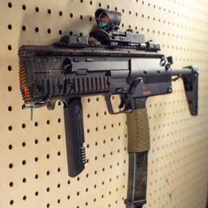 Elite Force HK MP7 A1 AEG - Muzzle Break/Battery Expansion