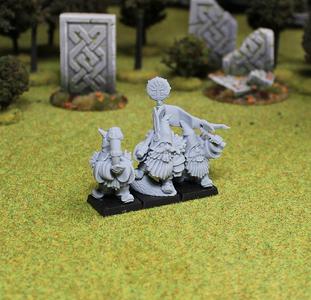 CG Dwarven rangers with axes