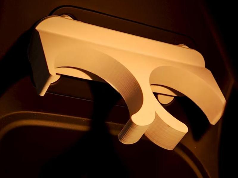 Polestar 4 Magnetic Cup Holder