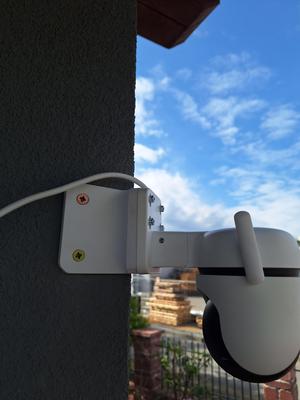 Tapo C520WS corner holder / Tapo C520 rohový držák