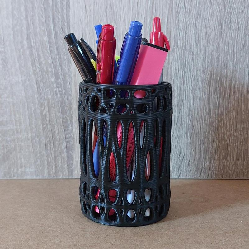 pencil / pen holder