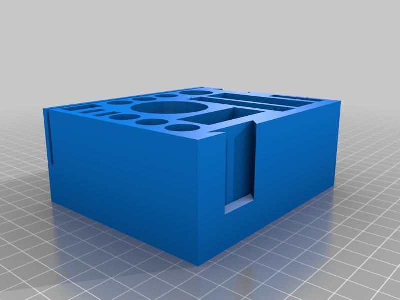 Tool stand - improved middle part
