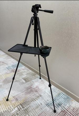 Tripod-Mounted Plein Air Sketching Easel