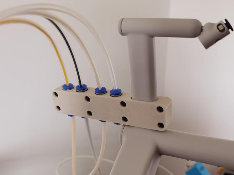 A1 Feed Tube Bracket
