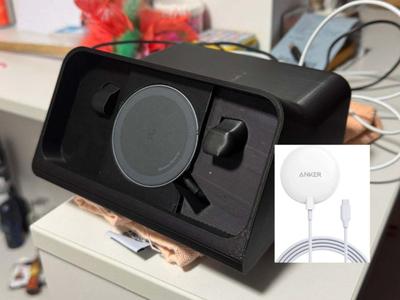 iPhone Standby Mode Dock (Anker Wireless Charger)