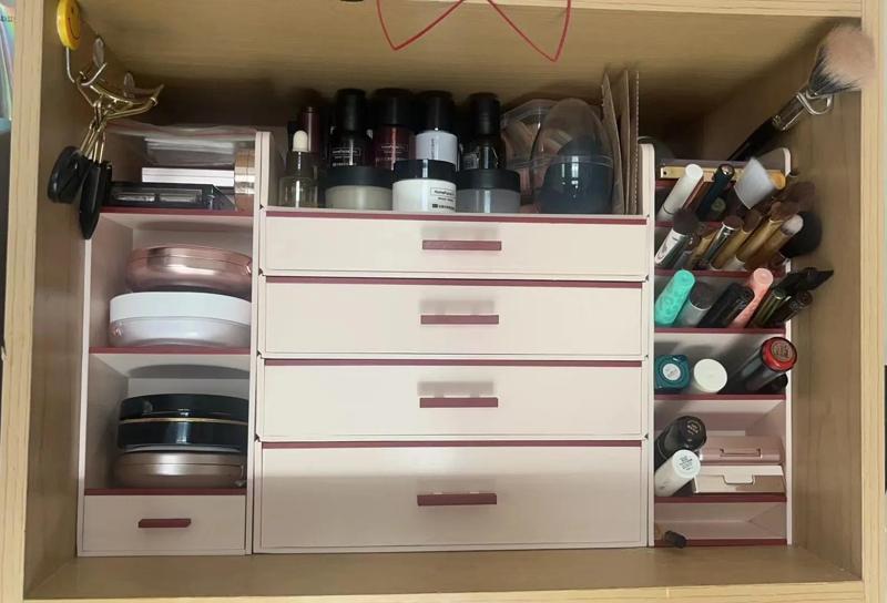 Cosmetic Storage Box