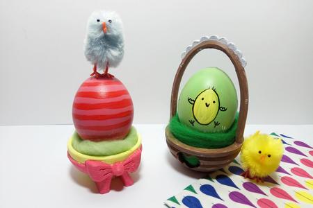 Easter egg holder