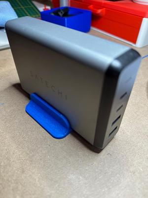 Satechi 105W Pro USB-C PD Desktop Charger Stand