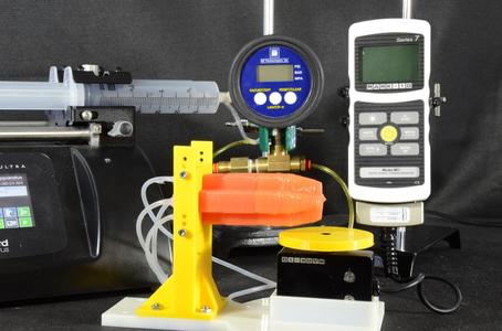 Blocked force test setup for soft actuators