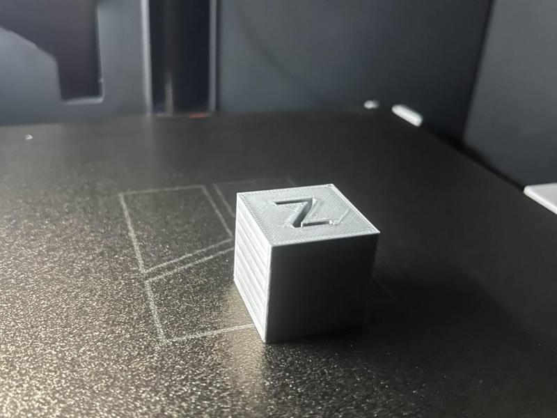 Calibration cube