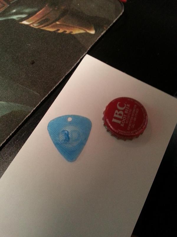 Guitar Pick With Finger Grip