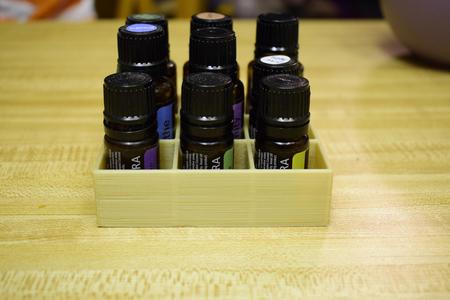 Oil organizer tray
