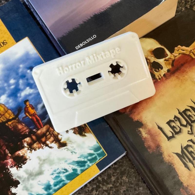 HALLOWEEN HORROR CASSETTE BOOKSHELF SIGN
