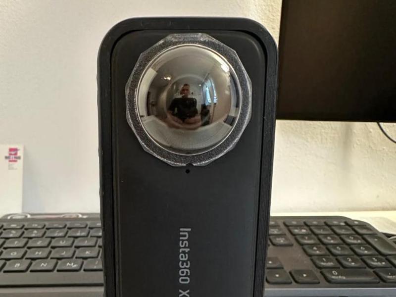 Holder for the Insta360 X3
