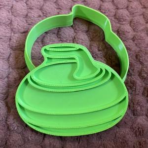 Curling stone cookie cutter