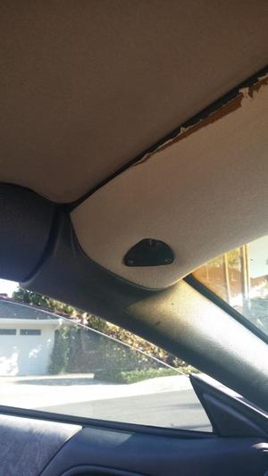 1982-1992, 1993-1997, 1998-2002 Camaro/ Firebird Sun Visor Plug