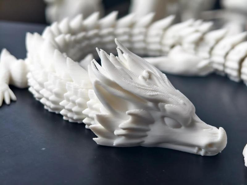 Ao Bing's mother, Ao Guang's wife Ying Long, Hinge Dragon, riding on Nezha's popularity