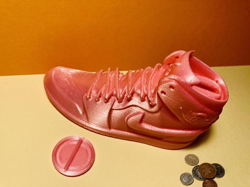 Nike Air Jordan One money Bank