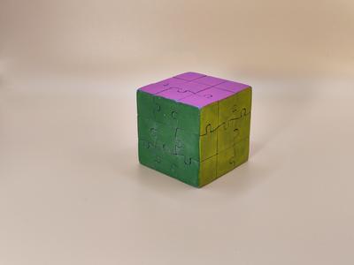 True 3D puzzle, jigsaw puzzle.