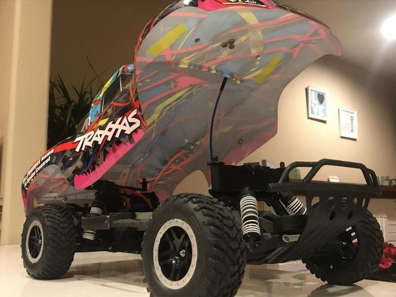 Traxxas Slash Body mount modification