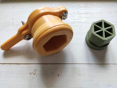BeeTools valve sleeve