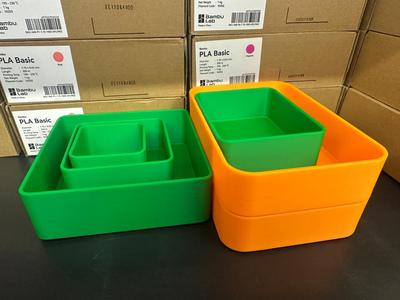 Stackable Square Snack Dishes in 5 Sizes
