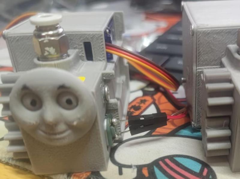 Thomas the Tank Engine, ap ams extruder decoration