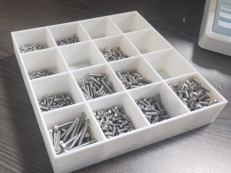 Screw Box