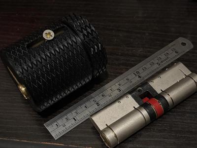 LockSport Extendable Euro Lock holder