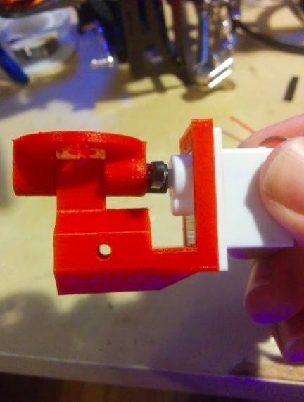 Tricopter Yaw Mount for 12mm Tube