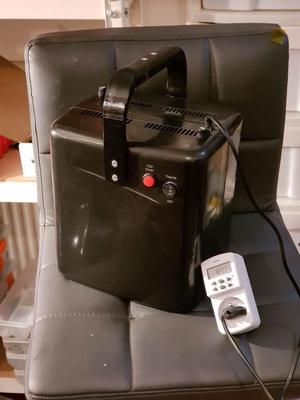 UV nail dryers handle