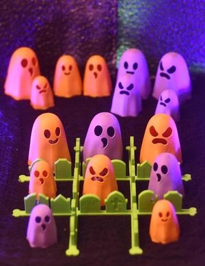 HUNGRY GHOST TIC TAC TOE GAME