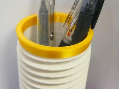 Threaded Pen Holder