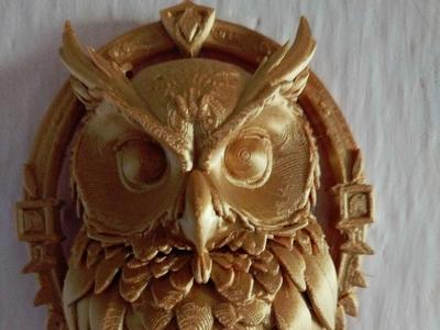 Golden Owl Crest